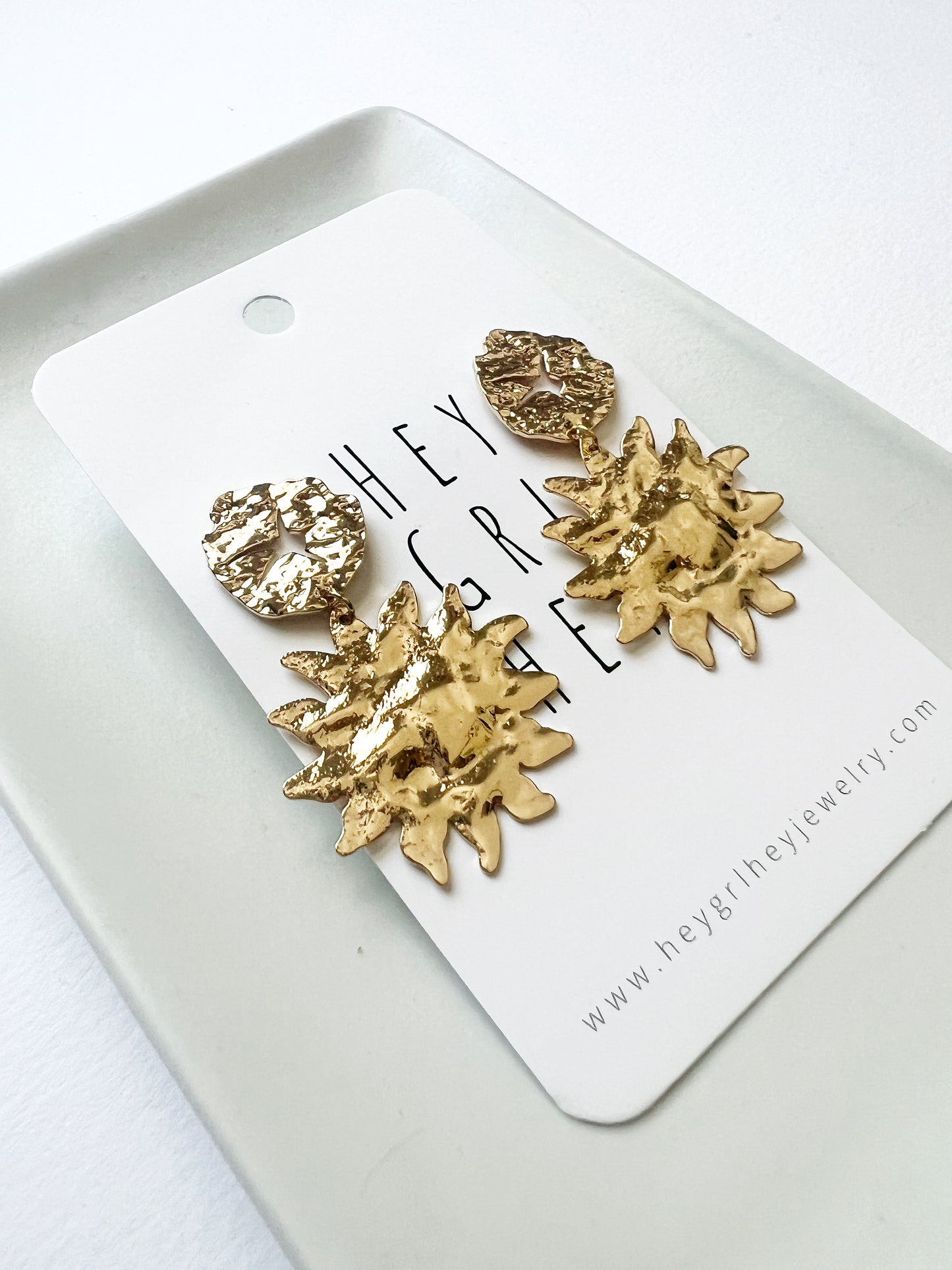 The Beach Day Earrings