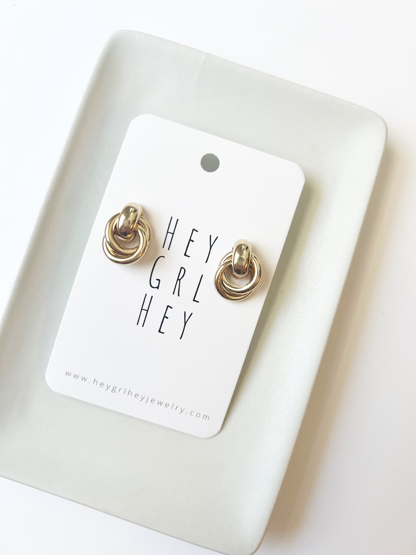 The Knotty Studs