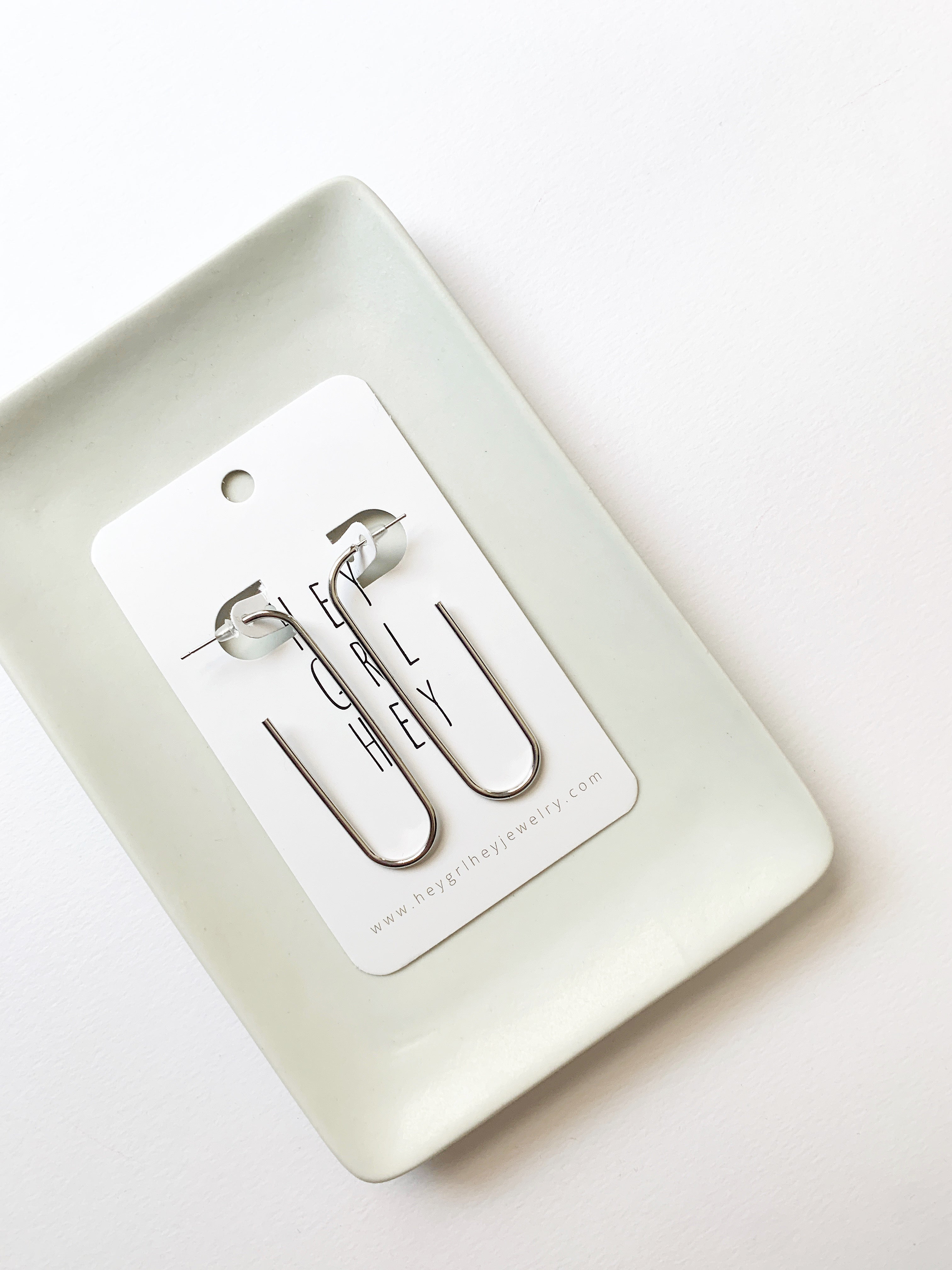 The Paperclip Hoop Earrings in Silver