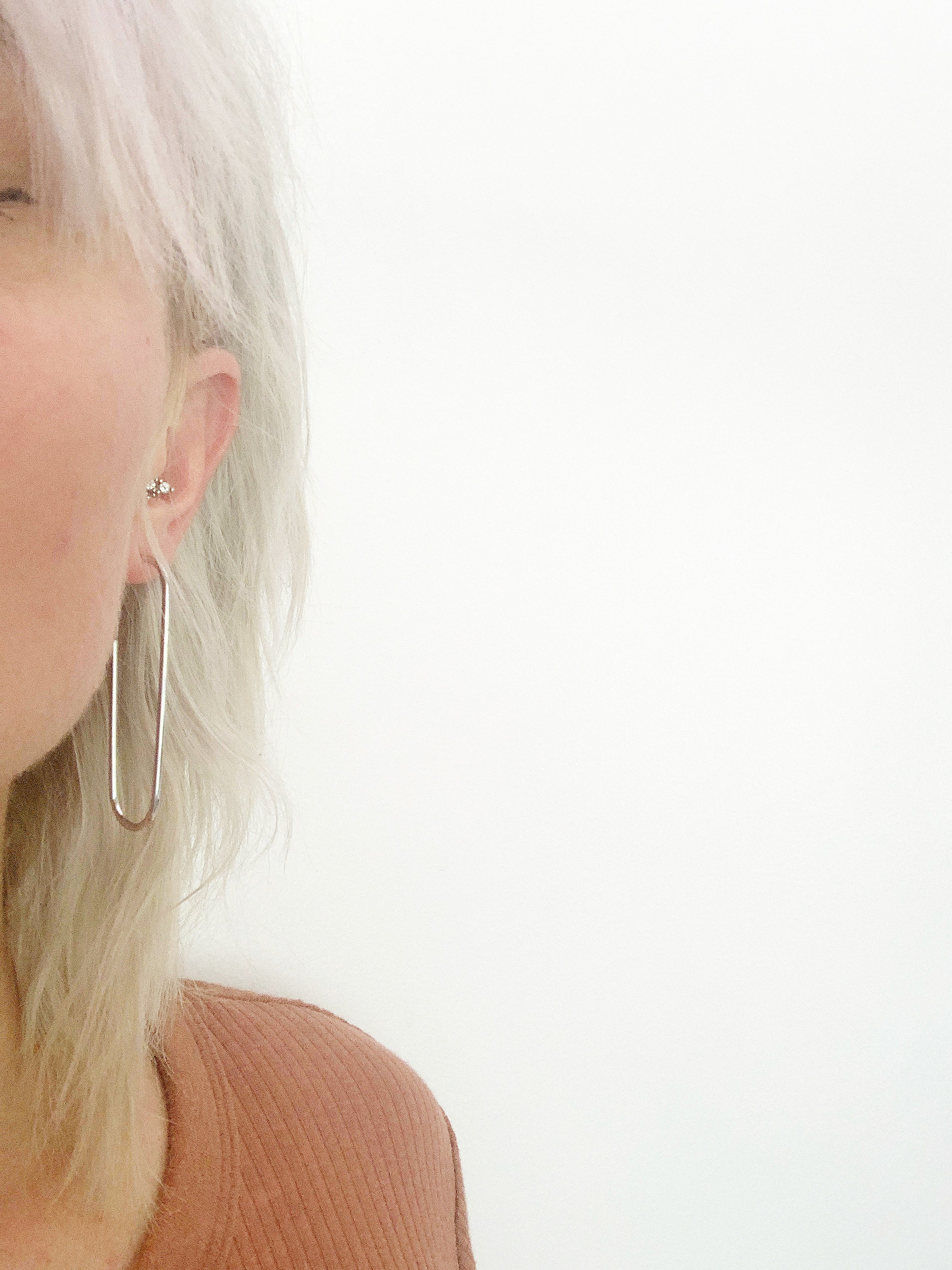 The Paperclip Hoop Earrings in Silver