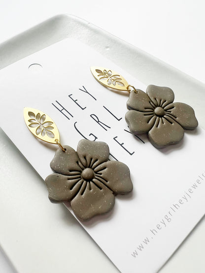 The Cathy Flower Earrings