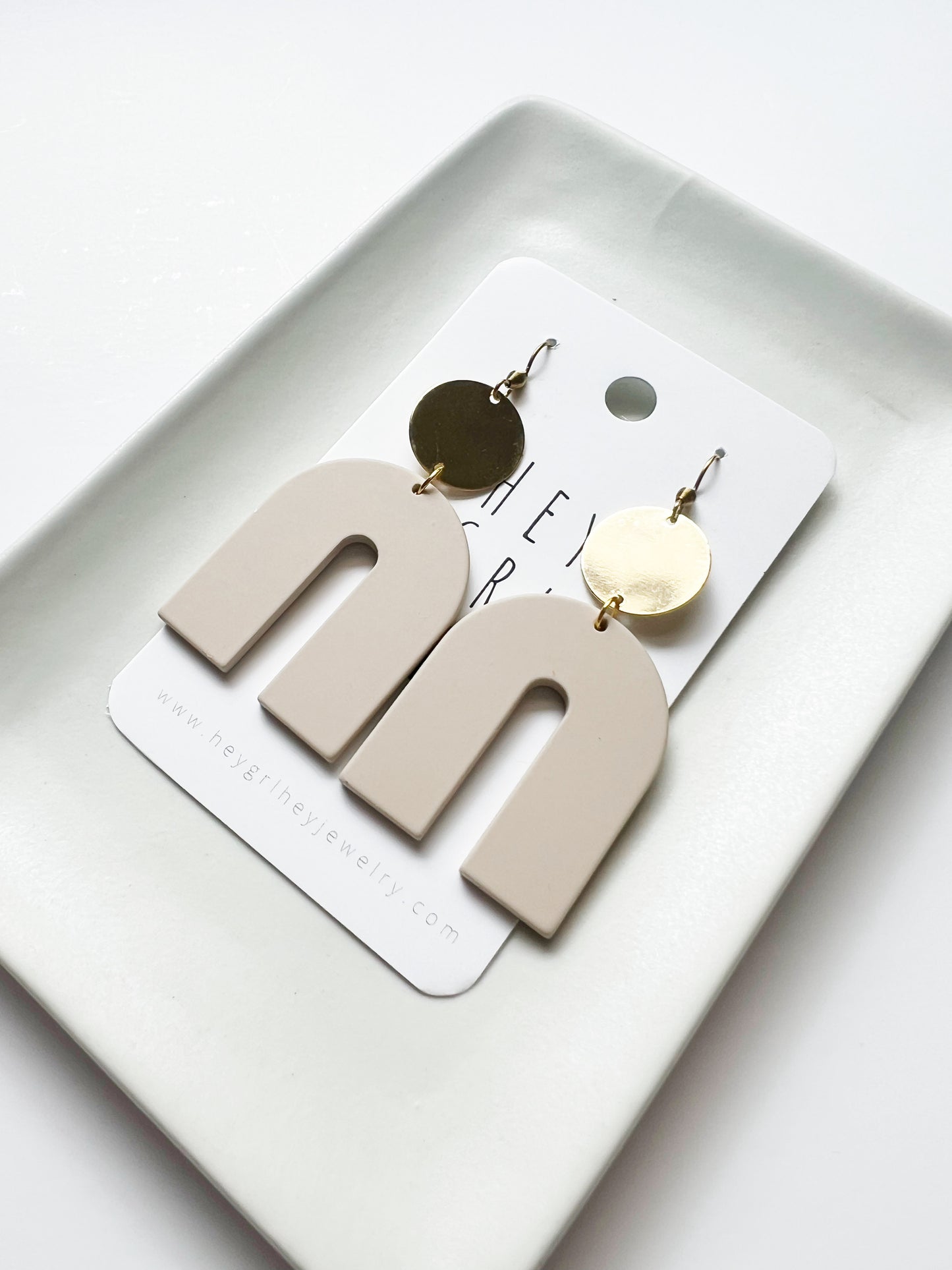The Mellissa in Beige