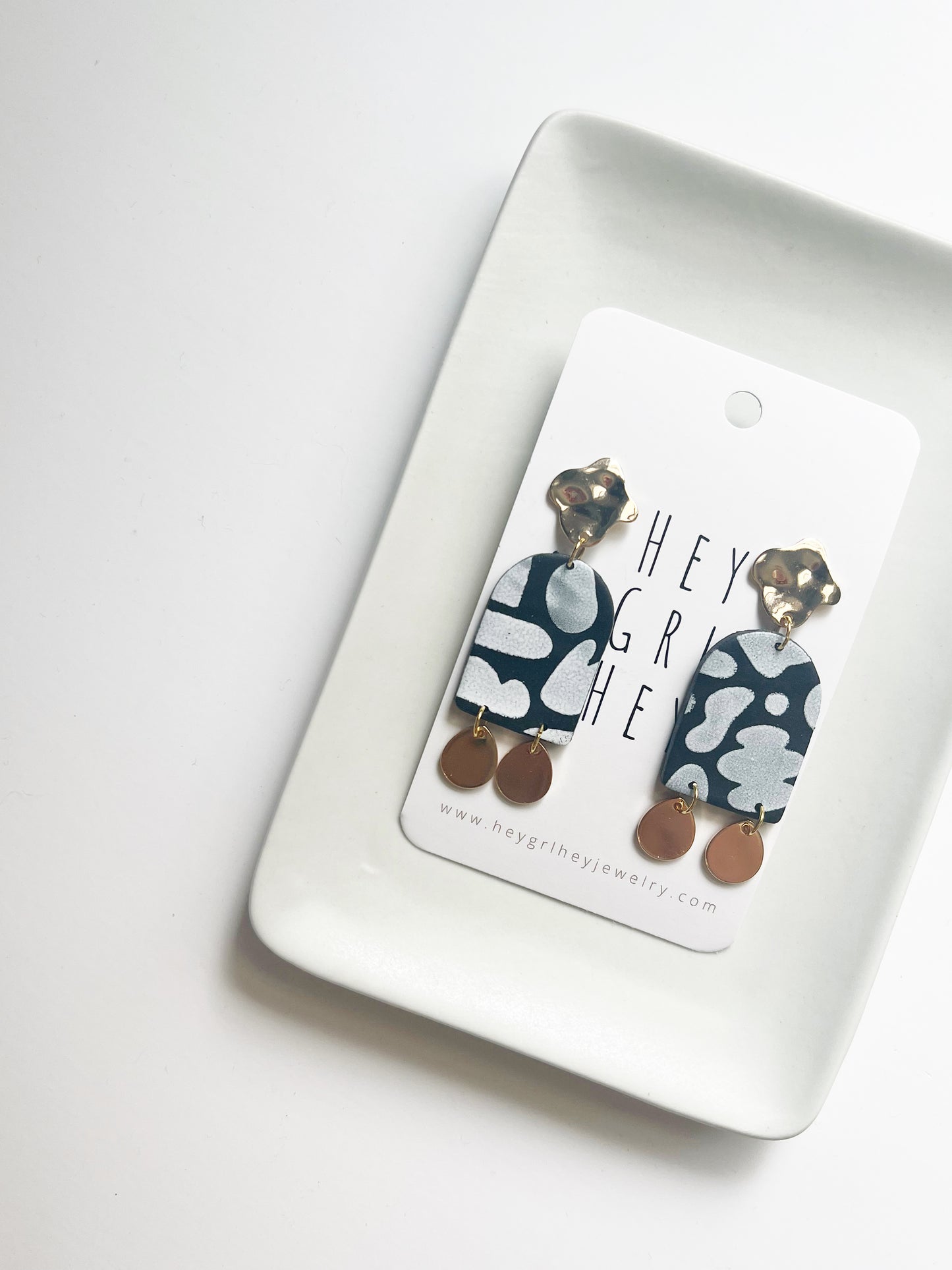 The Mikka Earring