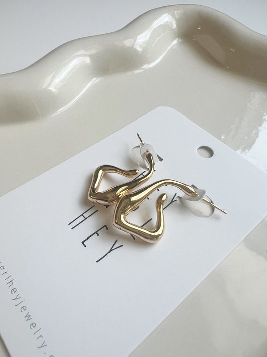 The Aylie Hoop Earrings