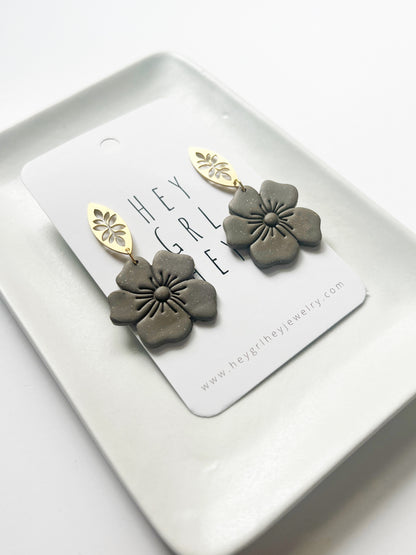 The Cathy Flower Earrings