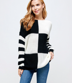 Load image into Gallery viewer, Black Colorblock Sweater
