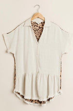 Load image into Gallery viewer, Linen Blend Boho Top
