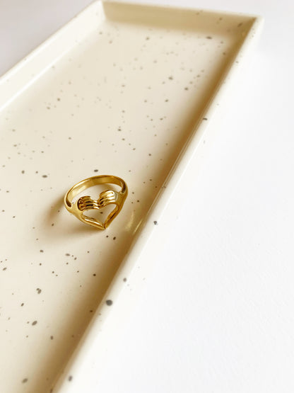 The “I’ll Hold Your Heart in My Hand” Ring