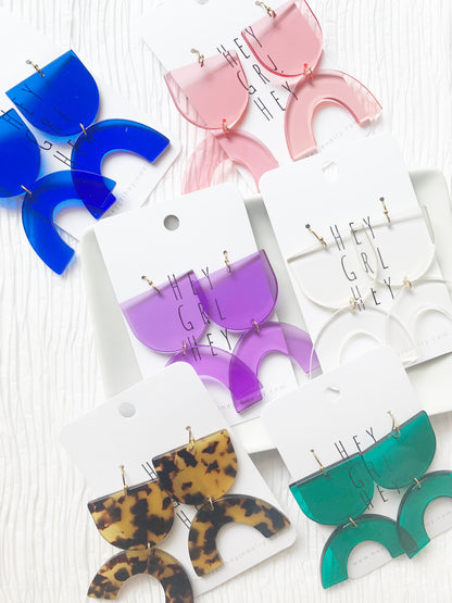 The Babe Earring in Lilac